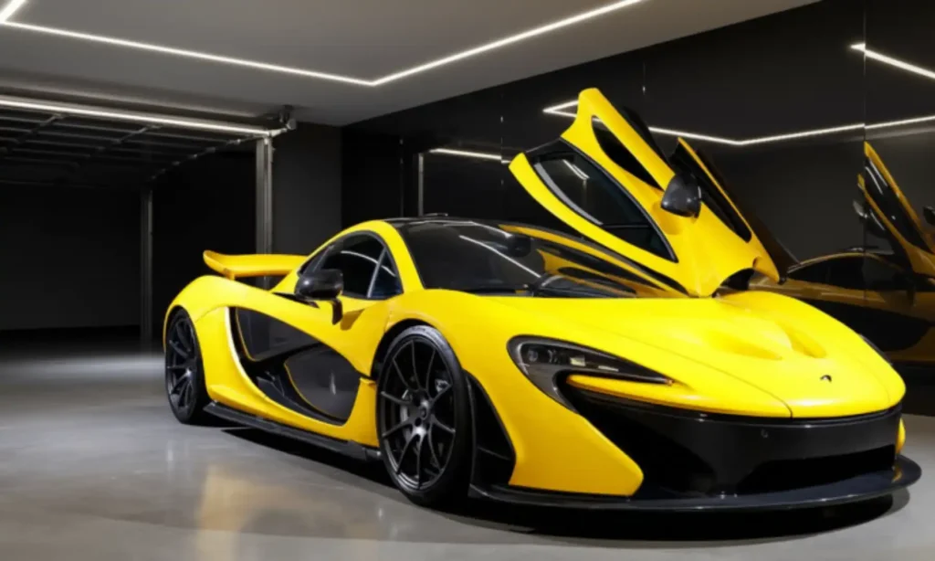 McLaren P